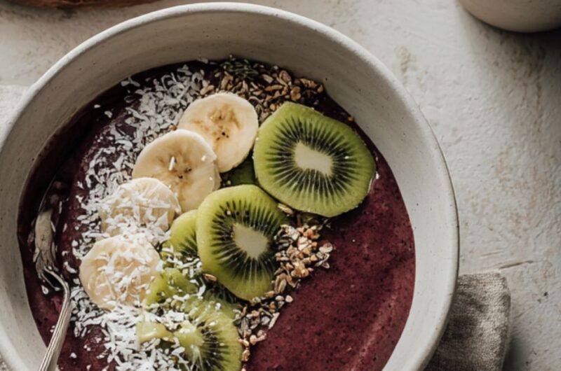 Low FODMAP Acai Bowl Recipe