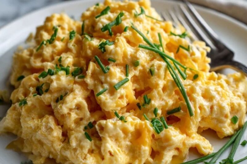Low FODMAP Scrambled Eggs Recipe