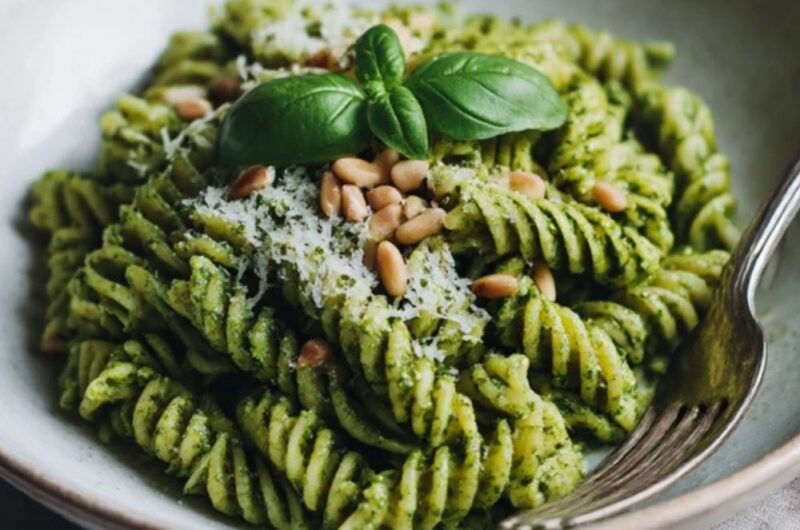 Low FODMAP Pesto Pasta